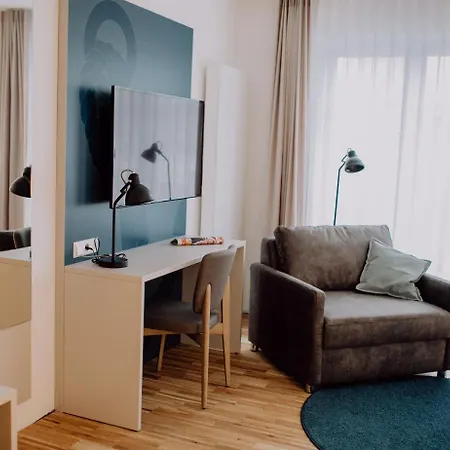 Hotel Jann Von